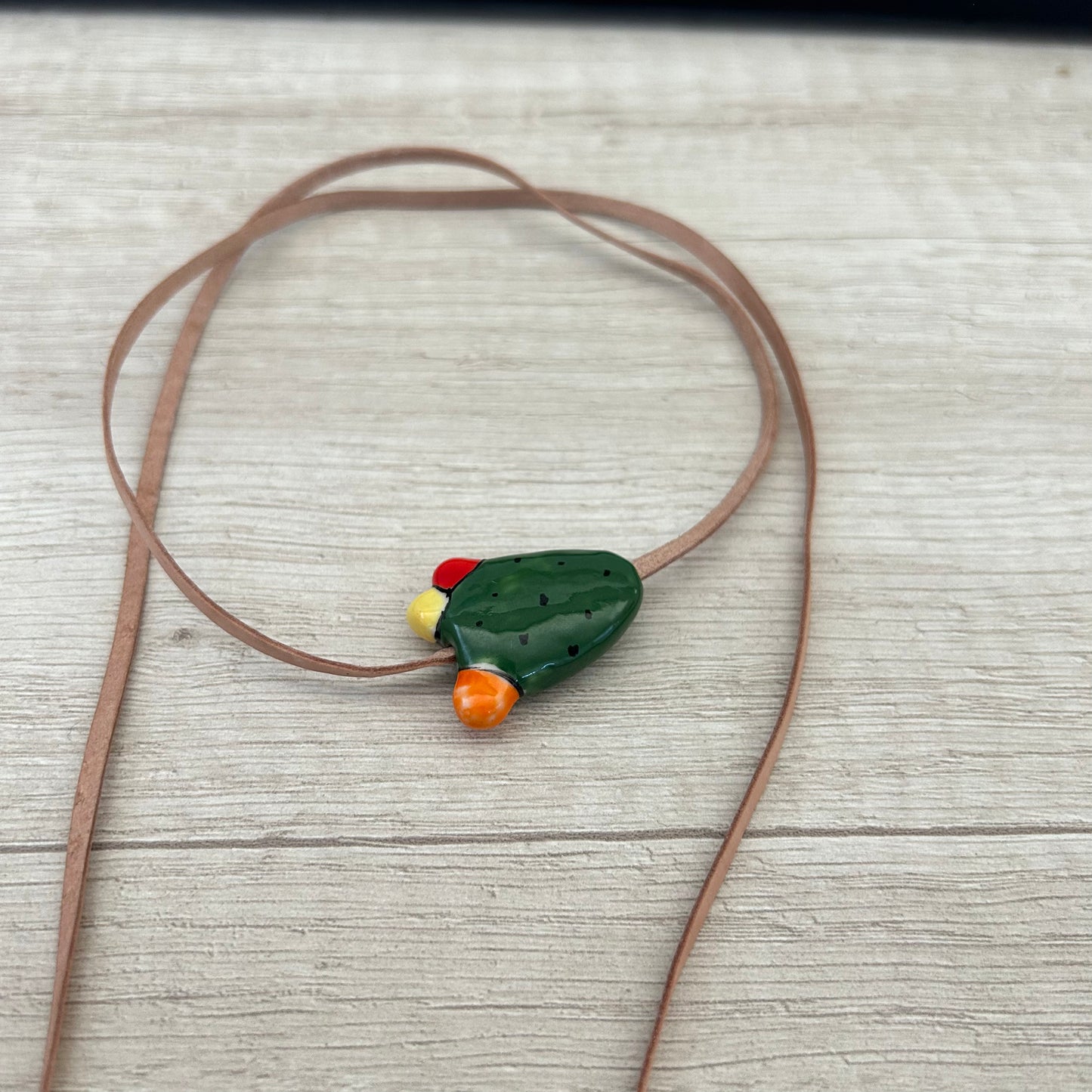 Cactus cerámica cuero