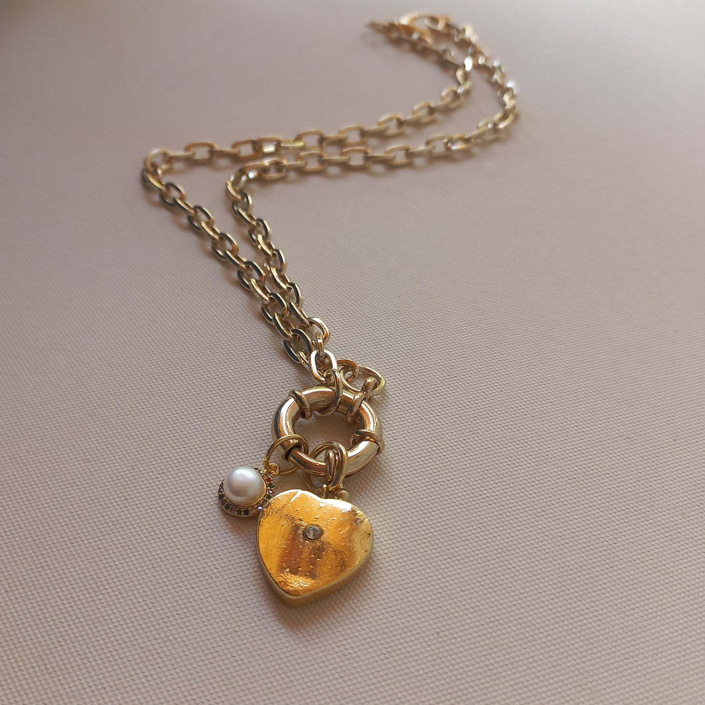 Collar Lock Corazón