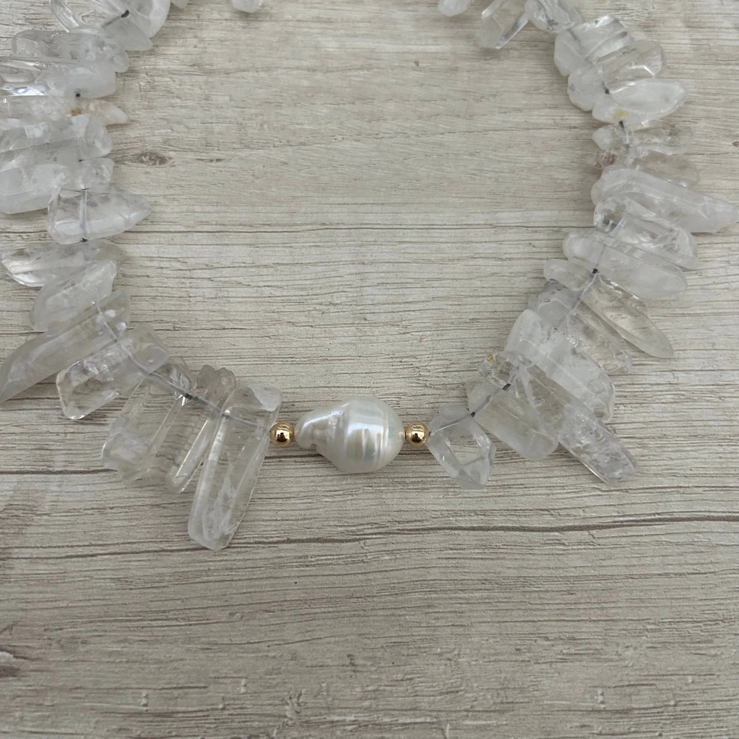 Collar Alba Kaipur