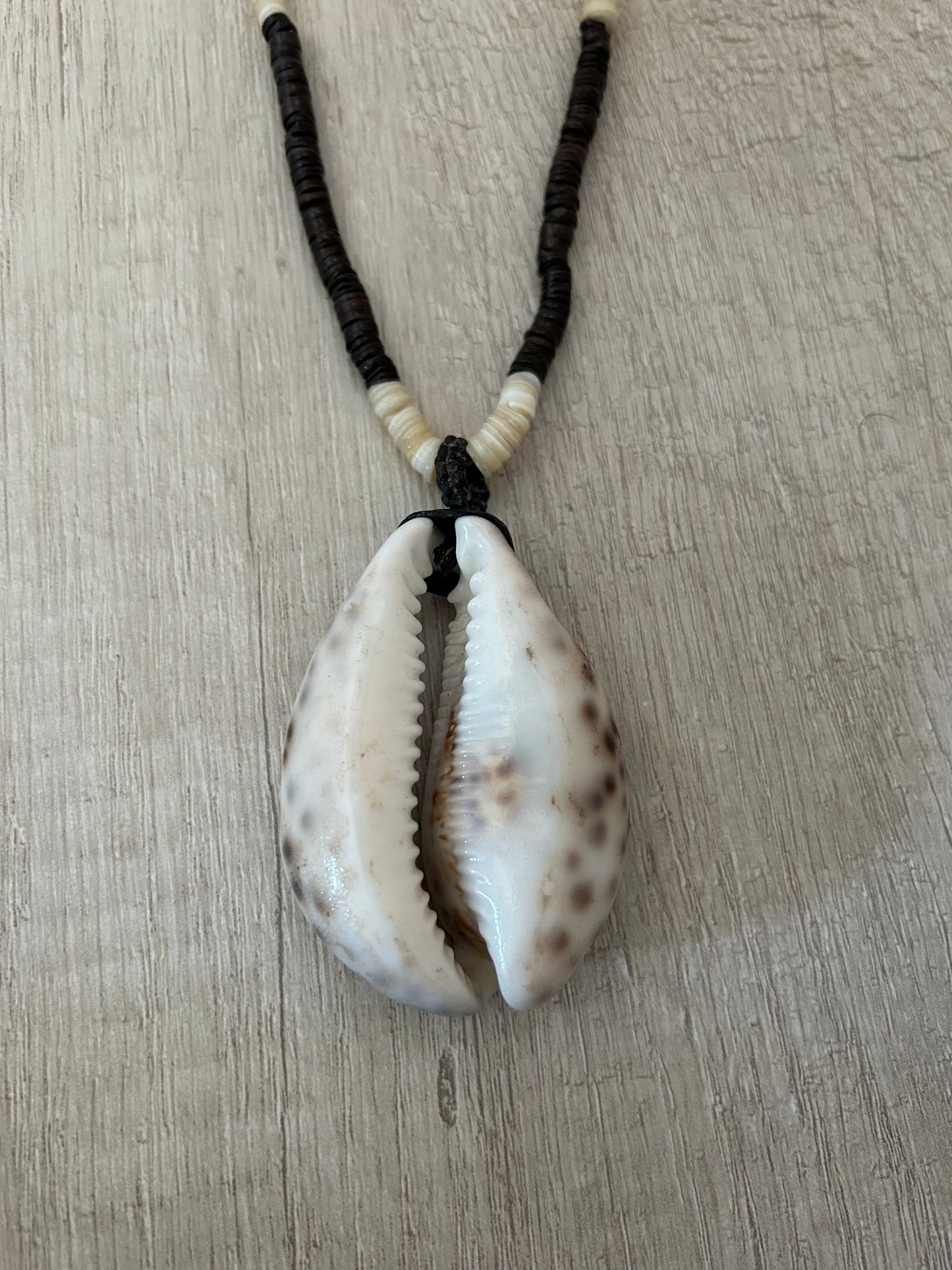 Collar Big Shell