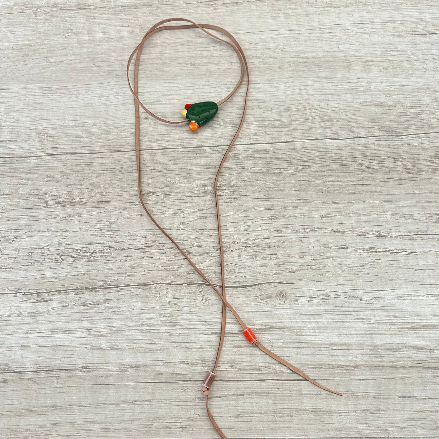 Cactus cerámica cuero