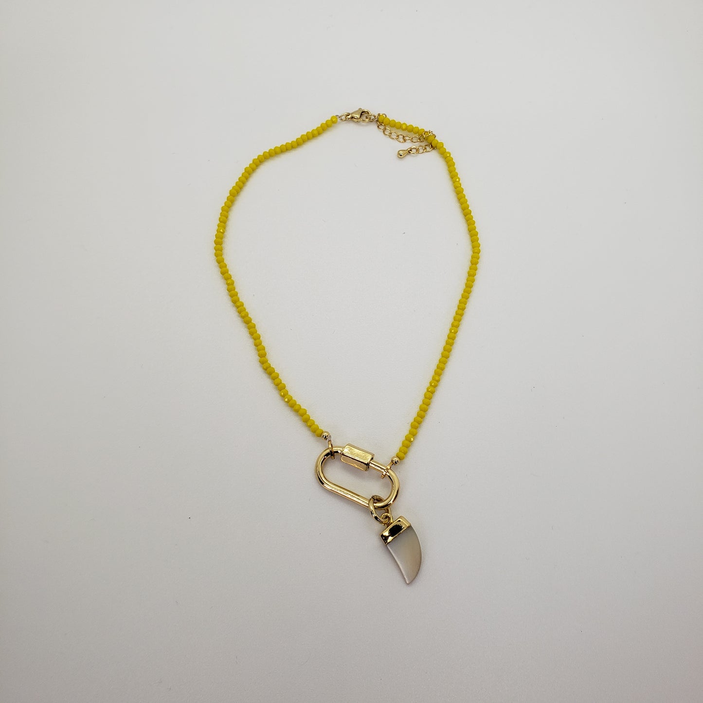 Collar Cristales Lock Amarillo