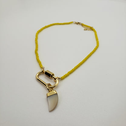 Collar Cristales Lock Amarillo