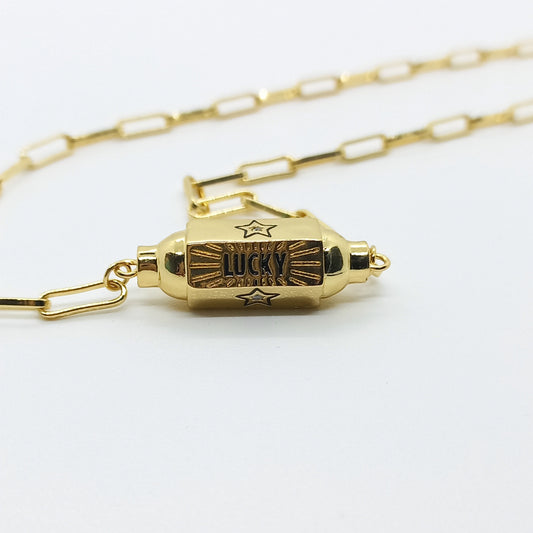 colgante bañado oro